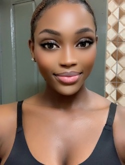 Profil de Trever, une femme célibataire de 24 ans à Douala