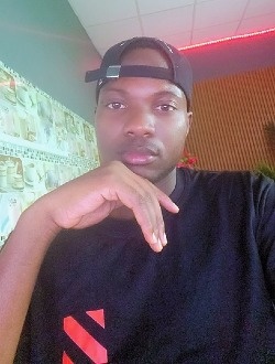 Profil de Josue, un homme célibataire de 31 ans à Aiglepierre