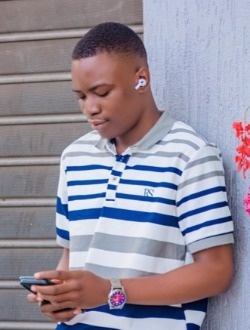 Profil de Rey, un homme célibataire de 29 ans à Brazzaville