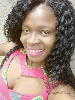 Profil de Houon, une femme célibataire de 41 ans à Venon