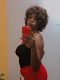 Profil de Cristal, une femme célibataire de 39 ans à Yaoundé