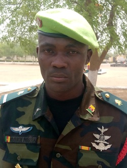 Profil de Banouss, un homme célibataire de 40 ans à Bafoussam II