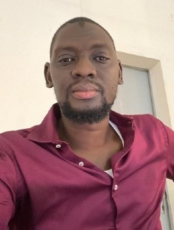 Profil de Youssou, un homme célibataire de 42 ans à Niamey