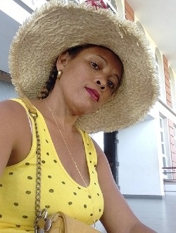 Profil de Natacha, une femme célibataire de 41 ans à Toamasina