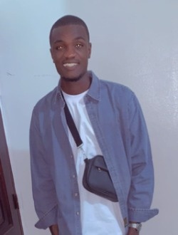 Profil de Marc, un homme célibataire de 30 ans à Abidjan