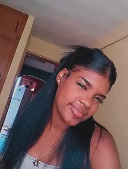 Profil de María Carla, une femme célibataire de 19 ans à La Havane