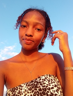 Profil de Christina, une femme célibataire de 18 ans à Mahajanga