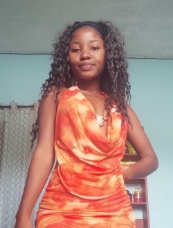 Profil de Felicia, une femme célibataire de 24 ans à Antananarivo