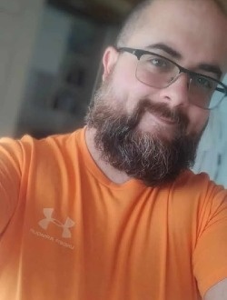 Profil de Simon, un homme célibataire de 38 ans à Champlain