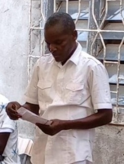 Profil de Joseph, un homme célibataire de 53 ans à Grand-Bassam