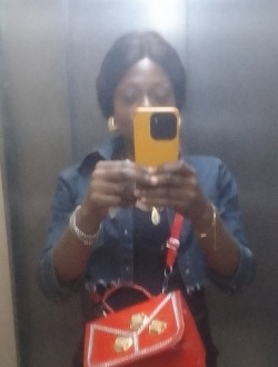 Profil de Alvine, une femme célibataire de 30 ans à Douala