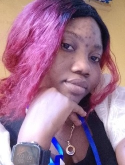 Profil de Daniella, une femme célibataire de 25 ans à Lomé