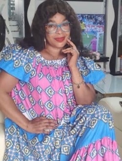 Profil de Victorine, une femme célibataire de 55 ans à Yaoundé