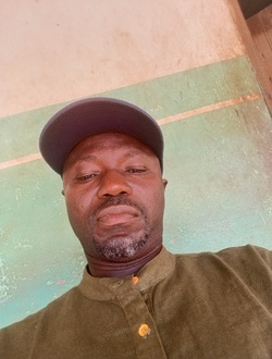 Profil de Koffi, un homme célibataire de 50 ans à Yamoussoukro
