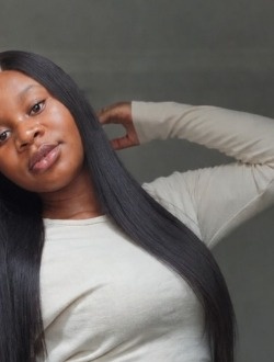 Profil de Inès, une femme célibataire de 21 ans à Kinshasa Nongo