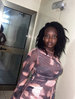 Profil de Franceline, une femme célibataire de 25 ans à Baguida