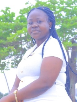 Profil de Claudia, une femme célibataire de 28 ans à Libreville