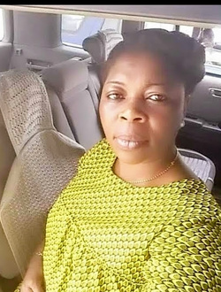 Profil de Rufine, une femme célibataire de 49 ans à Godomè