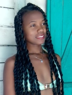 Profil de Jeannine, une femme célibataire de 32 ans à Toamasina