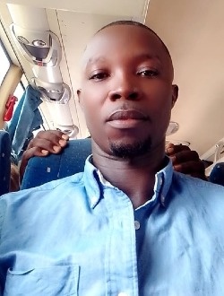 Profil de Guy, un homme célibataire de 30 ans à Petit Abidjan-Youkou