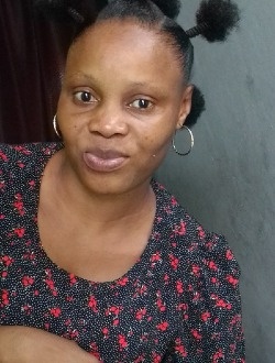 Profil de Barnelle, une femme célibataire de 40 ans à Brazzaville