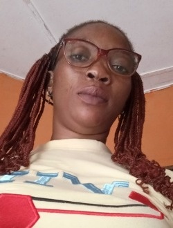 Profil de Ange, une femme célibataire de 28 ans à Adjamé