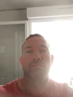Profil de Cece, un homme célibataire de 41 ans à Carpentras