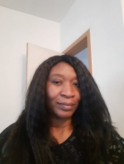 Profil de Noubela, une femme célibataire de 35 ans à Liège