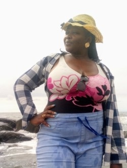 Profil de La Perle, une femme célibataire de 32 ans à Yaoundé