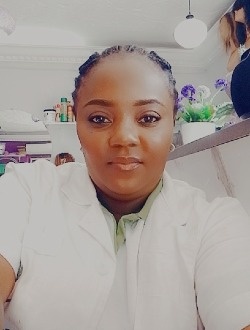 Profil de Lydia, une femme célibataire de 37 ans à Abaga