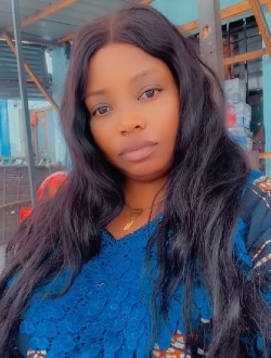 Profil de Chacha, une femme célibataire de 37 ans à Kinsa