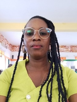 Profil de Eugénie, une femme célibataire de 40 ans à Petit Abidjan-Youkou