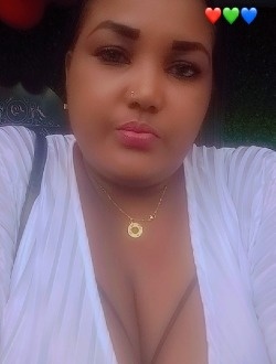 Profil de Paule, une femme célibataire de 40 ans à Abang