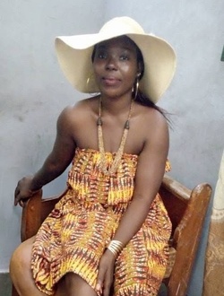 Profil de Dalla, une femme célibataire de 48 ans à 1200 Logements
