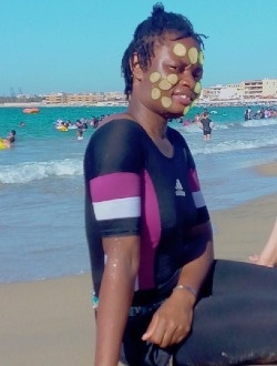 Profil de Felie, une femme célibataire de 22 ans à ‘Ezbet ‘Abd el-Ḥam&icirc;d