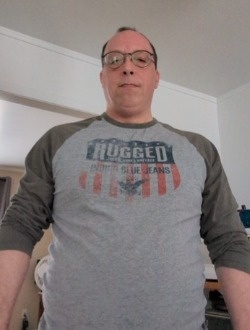 Profil de Francois, un homme célibataire de 49 ans à Longueuil