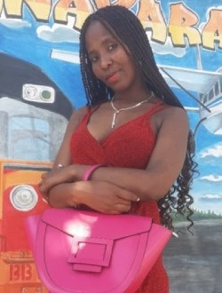 Profil de Prisca, une femme célibataire de 27 ans à Manakara
