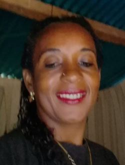 Profil de Florca, une femme célibataire de 39 ans à Antalaha