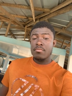 Profil de Armand, un homme célibataire de 27 ans à Bingerville