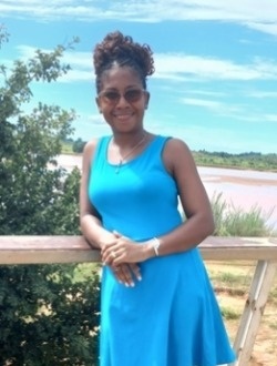 Profil de Alice, une femme célibataire de 42 ans à Mahajanga