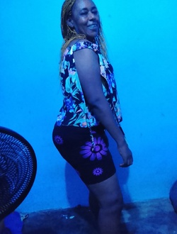 Profil de Claire, une femme célibataire de 42 ans à Yaoundé