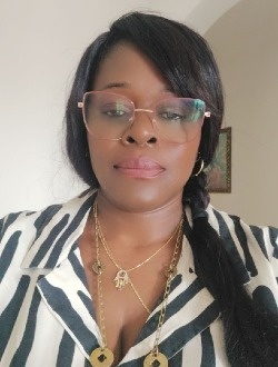 Profil de Lucie, une femme célibataire de 50 ans à Abaga