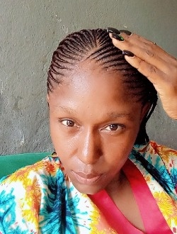 Profil de Rolande Estelle, une femme célibataire de 34 ans à Yakouan