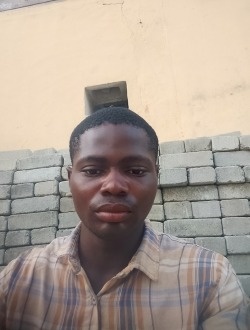 Profil de Johnson, un homme célibataire de 25 ans à Lagos