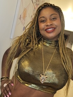 Profil de Lea, une femme célibataire de 45 ans à Aix-en-Provence