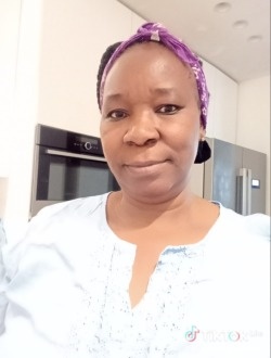 Profil de Mariam, une femme célibataire de 53 ans à Donga