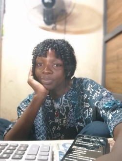 Profil de Sandra, une femme célibataire de 26 ans à Lomé