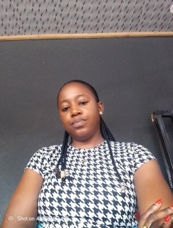 Profil de Arielle, une femme célibataire de 34 ans à Yaoundé