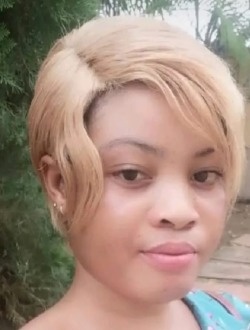 Profil de Joséphine, une femme célibataire de 30 ans à Lomé