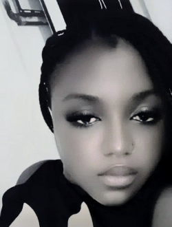 Profil de Marie, une femme célibataire de 37 ans à Cocody